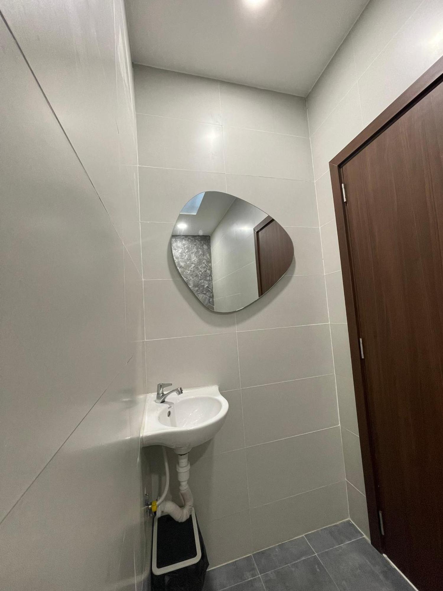 Nha Minh Homestay Rạch Gia Exteriör bild